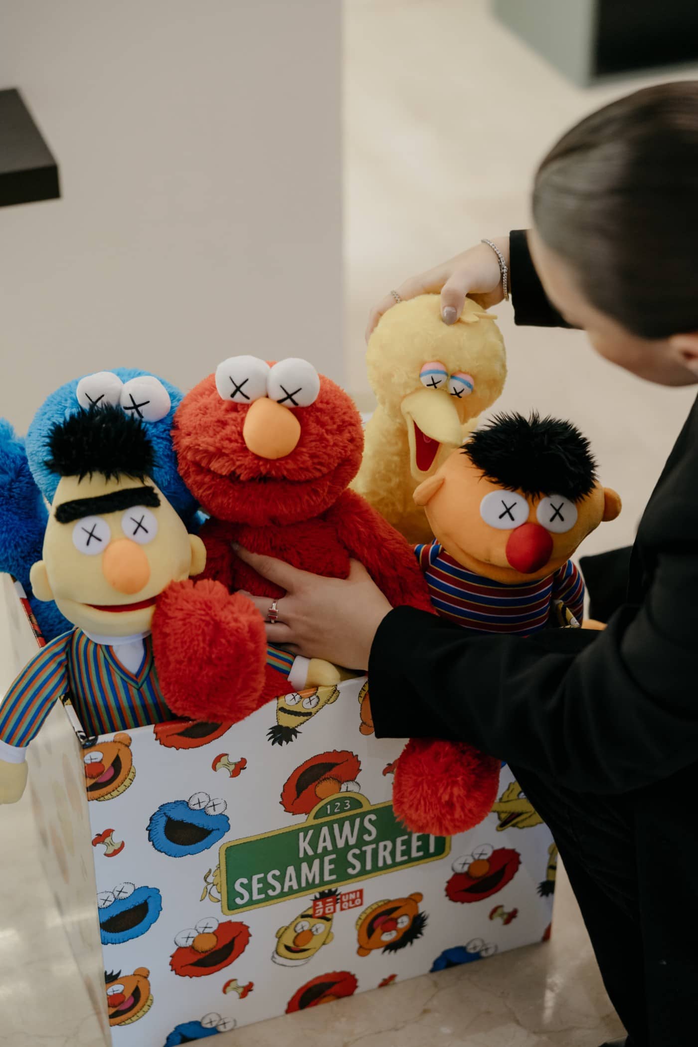 Detalle de peluches coleccionables