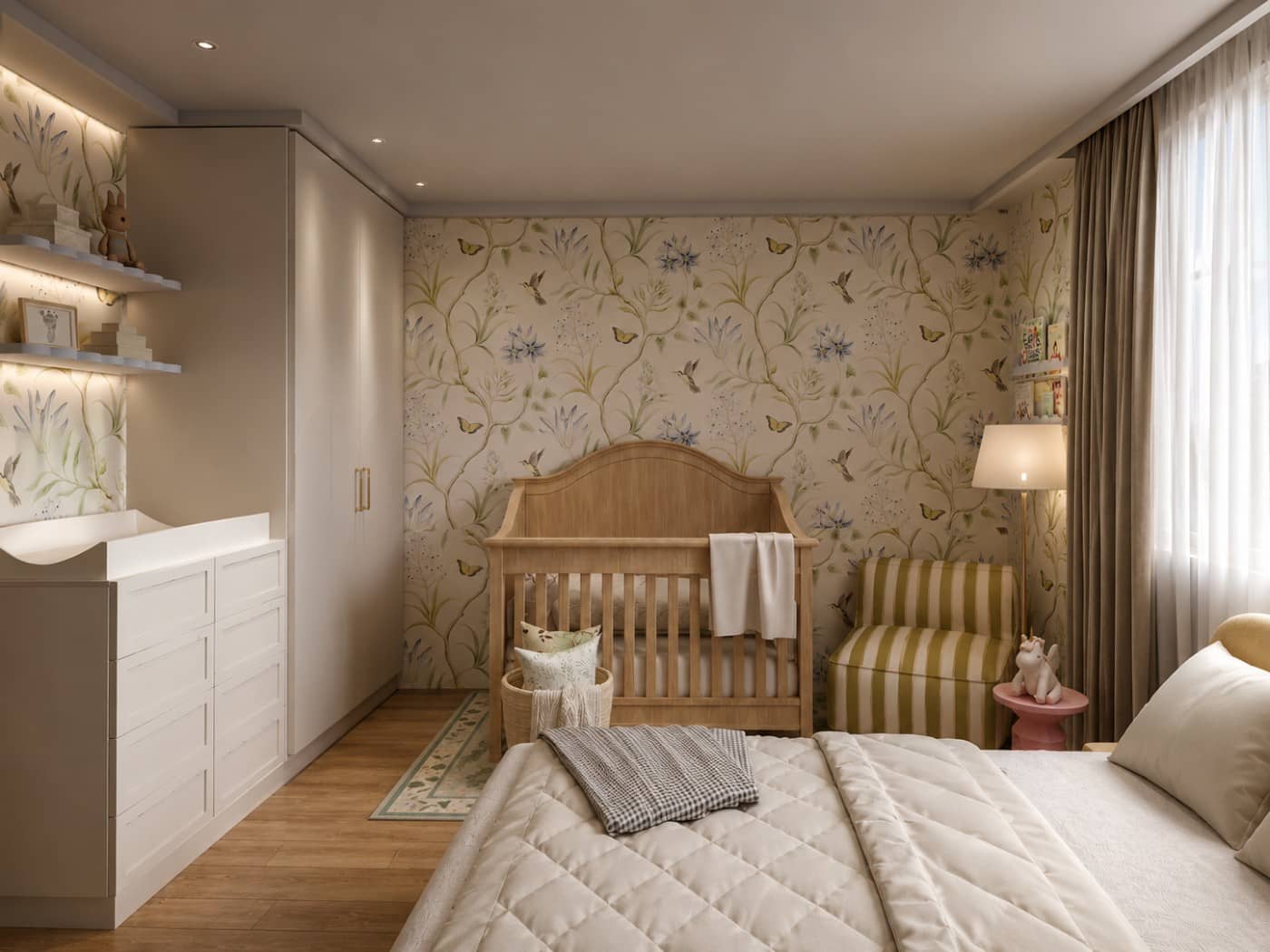 Cuarto infantil con papel tapiz floral